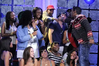 Showing Love To the Fans - Lloyd showing some love to the fans on set at BET's 106 &amp; Park (Photo: John Ricard / BET)