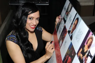 Melissa De Sousa - The Reed Between the Lines star looks ready to write a message to her colleagues. (Photo: Vince Bucci/PictureGroup)