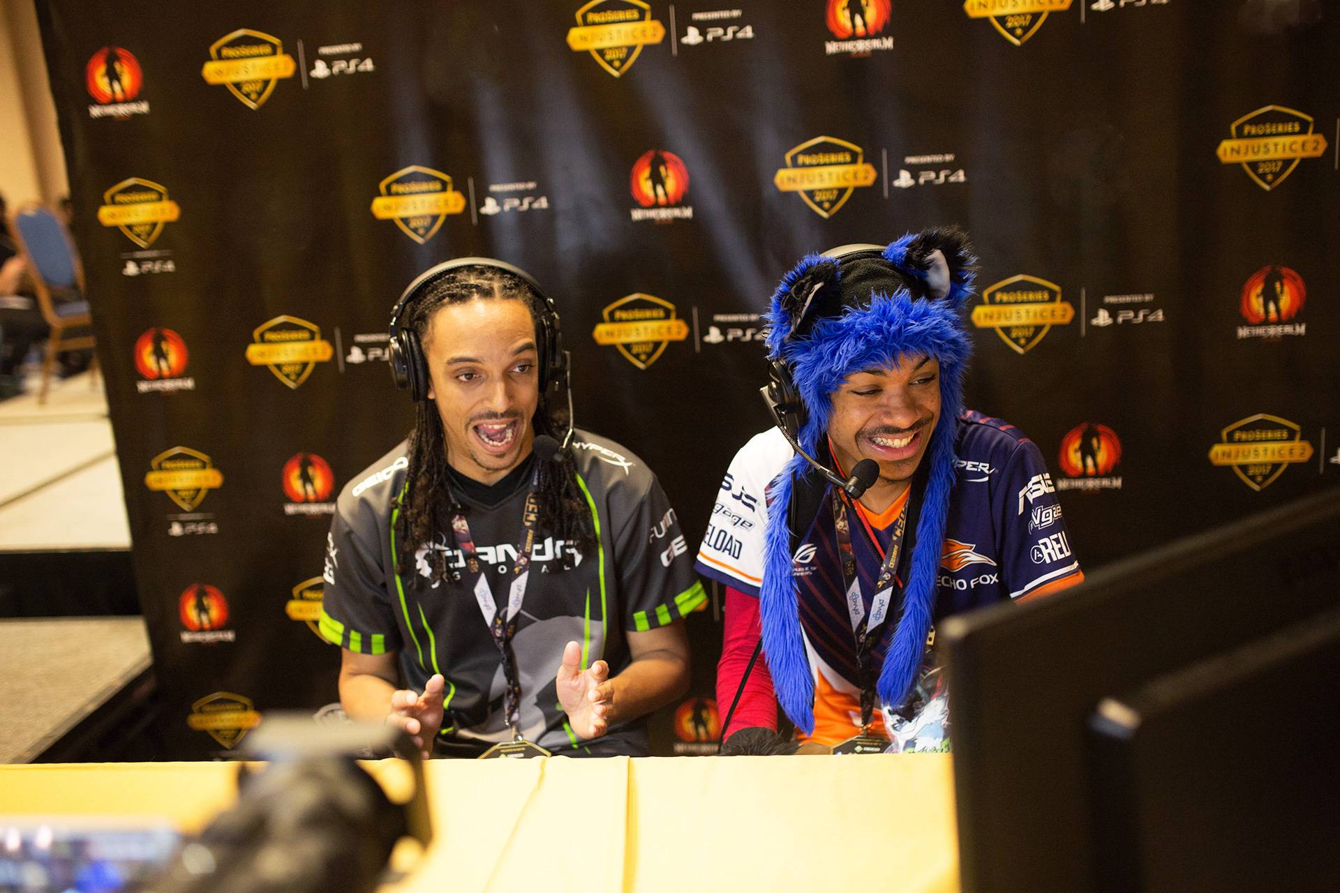 Pro gamer Dominique ?SonicFox? McLean gives pro tips on BET News sports.