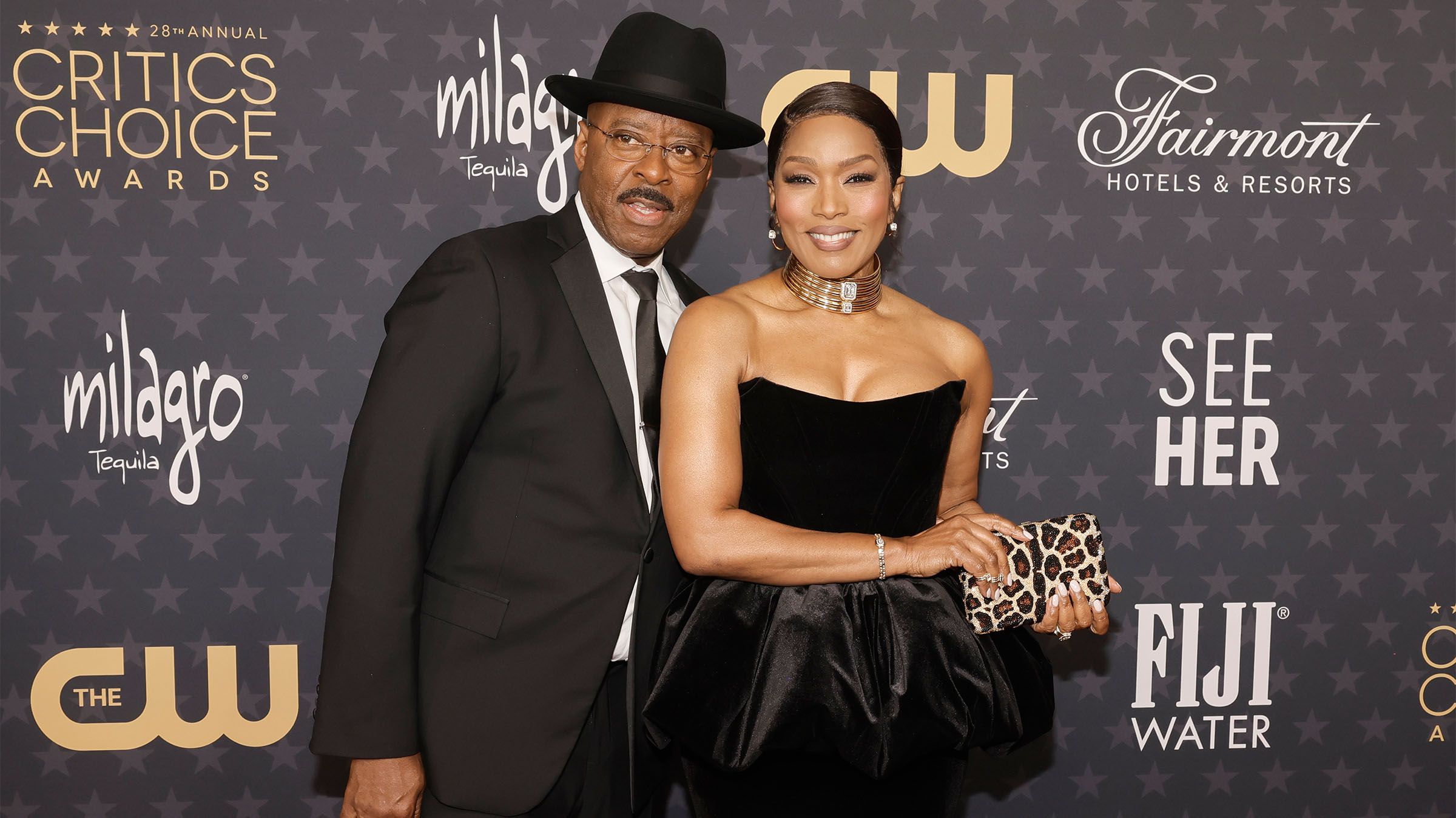 Courtney B. Vance Dishes On His 26-Year Marriage To Angela Bassett ...