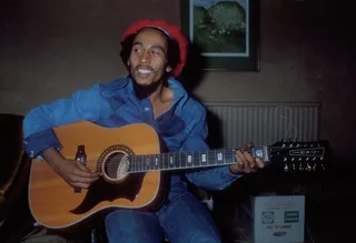 (MANDATORY CREDIT Watal Asanuma:Shinko Music:Getty Images) Bob Marley, portrait at a hotel in London, 2nd February 1978. (Photo by Watal Asanuma:Shinko Music:Getty Images).jpg