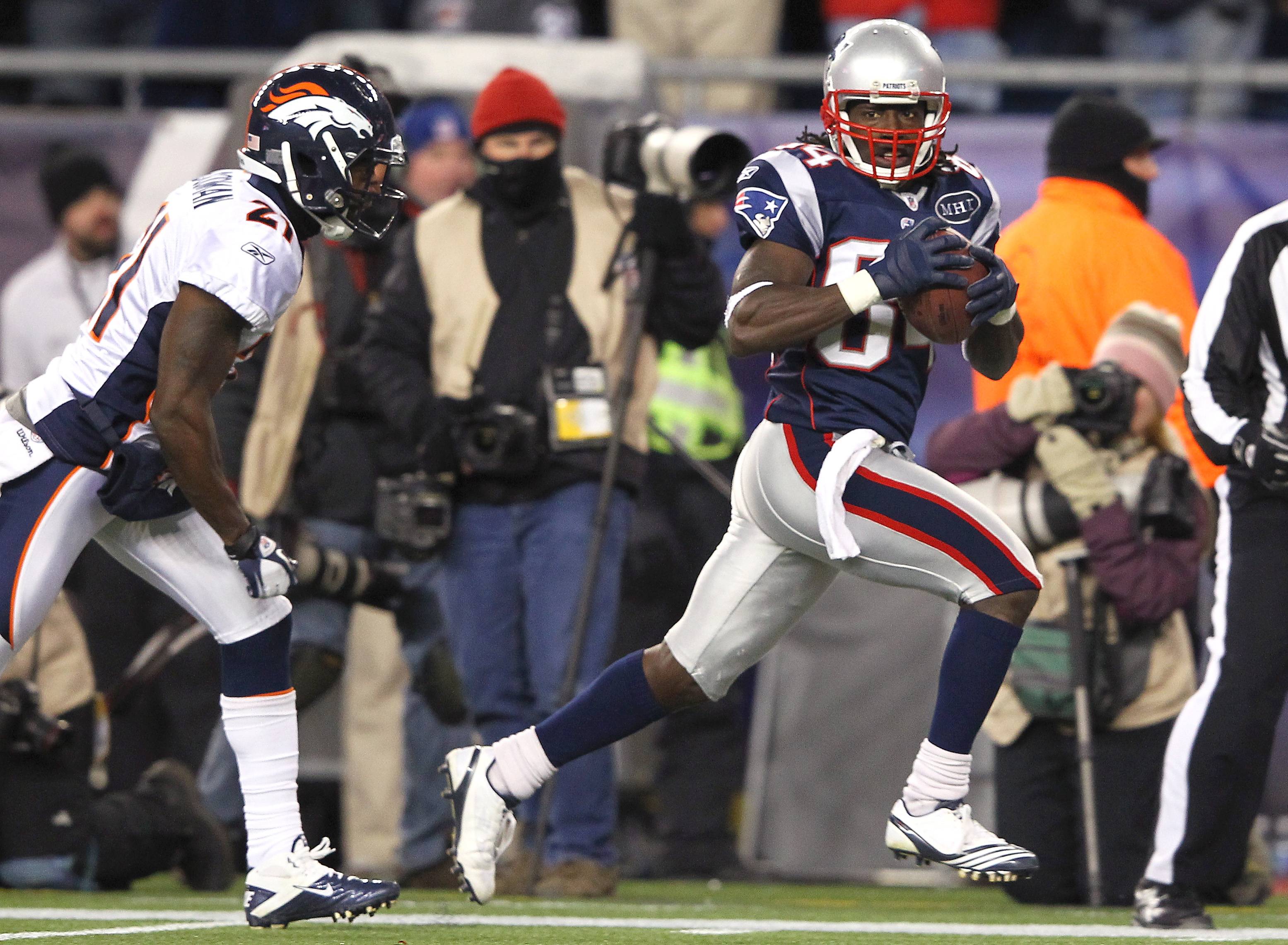 Deion Branch Still A Patriot, For Now