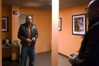 Man in the Mirror - Maino makes sure his look is on point in the green room at 106 &amp; Park, January 19, 2012. (Photo: John Ricard / BET)