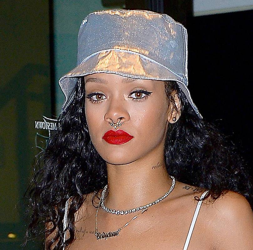 Rihanna on sale nose piercing