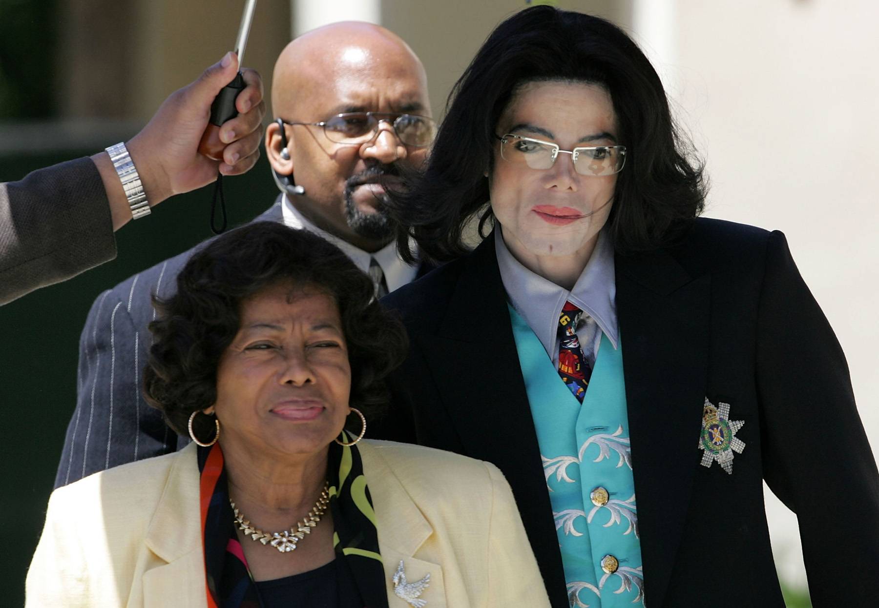 Jury Seated in Michael Jackson Wrongful Death Suit News BET