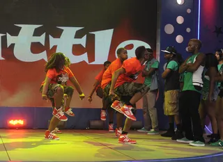 Push It - W.O.W. contestants M.A.D. Skillz and Fynul Destination battle for first place at 106 &amp; Park, August 8, 2012. (Photo: John Ricard / BET)