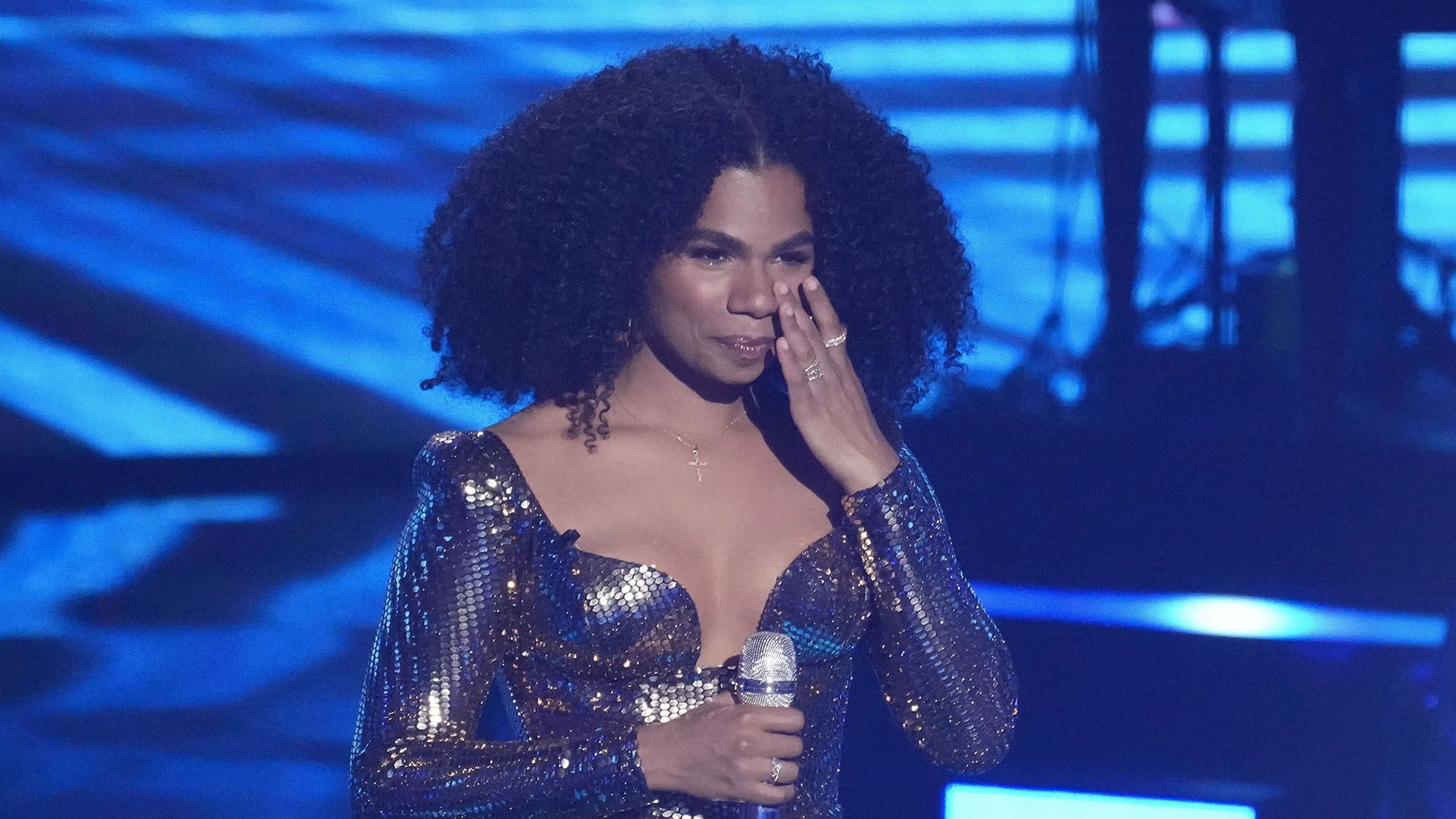 'American Idol' Star Wé Ani's Father Accuses Katy Perry Of 'Bullying' Behavior | News - Vimarsana News