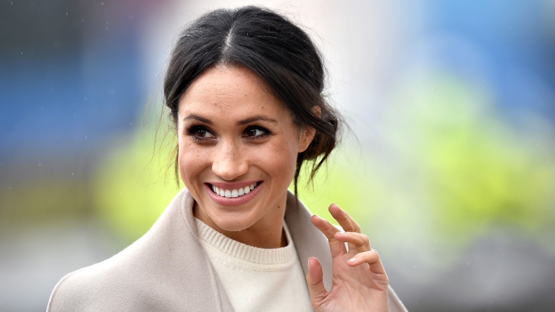 Black Twitter Defends Meghan Markle Against ‘Racist’ Royal Family ...