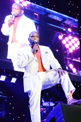 Comic Views - Anthony Anderson kept the jokes coming at every intermission.(Photo: Earl Gibson/BET/Getty Images for BET)