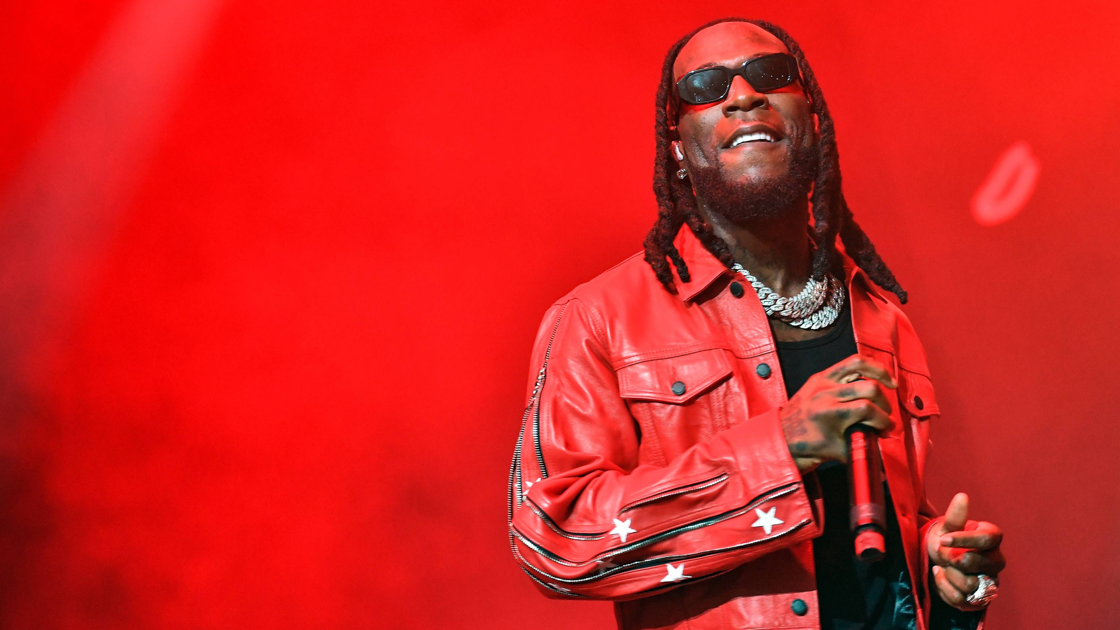 Soul Train Awards 2022: These Burna Boy Tracks Will Liven Up Any Sunday Brunch - Vimarsana News