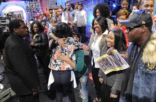 Awwww  - randy loves her fans at 106 &amp; Park, March 12, 2012. (Photo: John Ricard / BET)