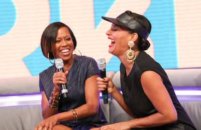 Giggles - Actors Regina King and Tracee Ellis Ross just can't stop laughing. (Photo: Bennett Raglin/BET/Getty Images)