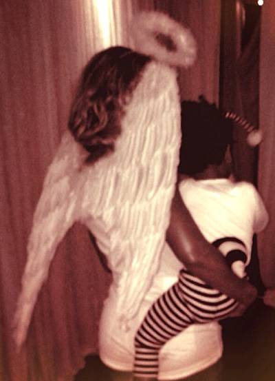 Beyoncé and Blue Ivy Carter - An angelic Beyoncé gets into the Halloween spirit with her little bumblebee, Blue Ivy.  (Photo: Beyonce via Instagram)