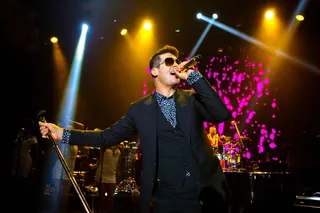 Blurred Lines Tour&nbsp; - Robin Thicke&nbsp;will be snatching hearts this summer as he winds down his tour named for his biggest song to date. But there's still just one heart he's hoping to win back.Click&nbsp;www.robinthicke.com&nbsp;to see what he has up his sleeve.(Photo: Gabriel Olsen/FilmMagic)