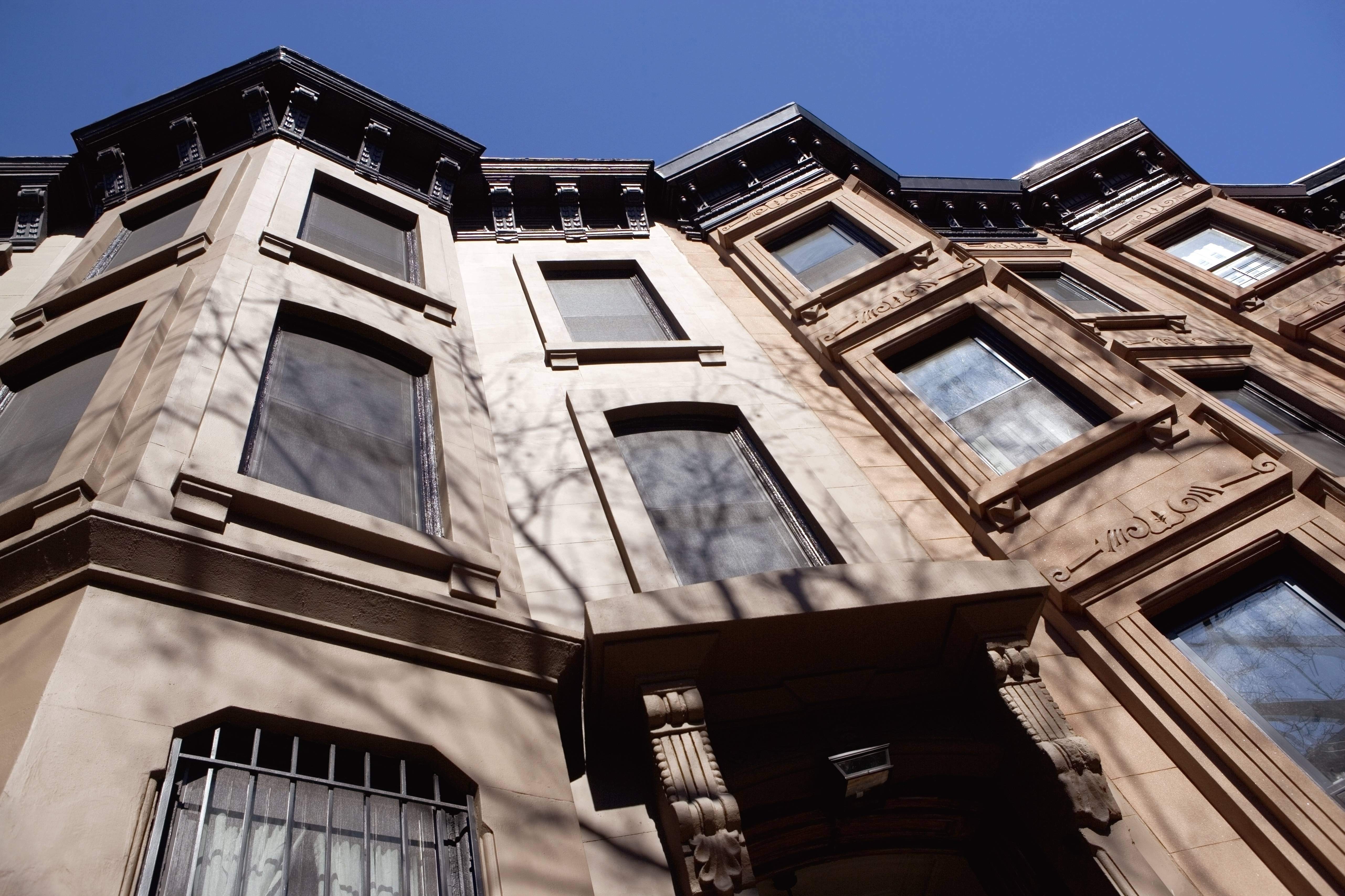 Look: The NYPD Saved This Naked Woman After a Failed Jump From an Apartment  Building | News | BET