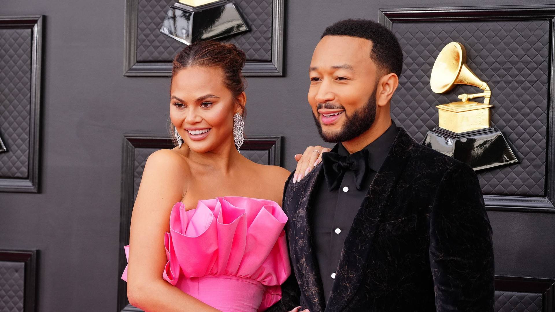 chrissy-teigen-announces-pregnancy-two-years-after-heartbreaking-miscarriage-video-clip-bet-awards-2022