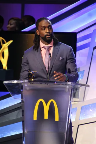 Charles 'Peanut' Tillman Plays With Heart - Charles &quot;Peanut&quot; Tillman accepts the Excellence in Sports Award.(Photo: Teal Moss/BET)