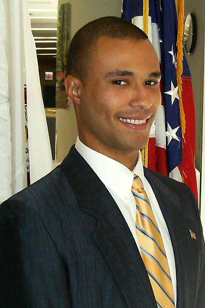 David Earl Williams III, 9th Congressional District of Illinois - David Earl Williams III, 29, is challenging Democratic incumbent Rep. Jan Schakowsky in 2014. He is running as a Republican but is more of a libertarian.(Photo: Courtesy of David Earl Williams III for Congress)
