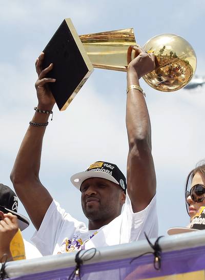 Another Win - Odom kicked off the 2009-2010 season injury free, playing in all 82 games. In the off-season, he became a free agent, his return to the Lakers was questionable. Nevertheless, Odom returned to the Los Angeles team to win his second championship in the 2010 NBA Finals against the Boston Celtics.(Photo: Noel Vasquez/Getty Images)
