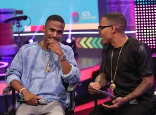 Ponder - Big Sean thinks about how to answer a question Bow Wow hands him.&nbsp;(Photo: Bennett Raglin/BET/Getty Images for BET)
