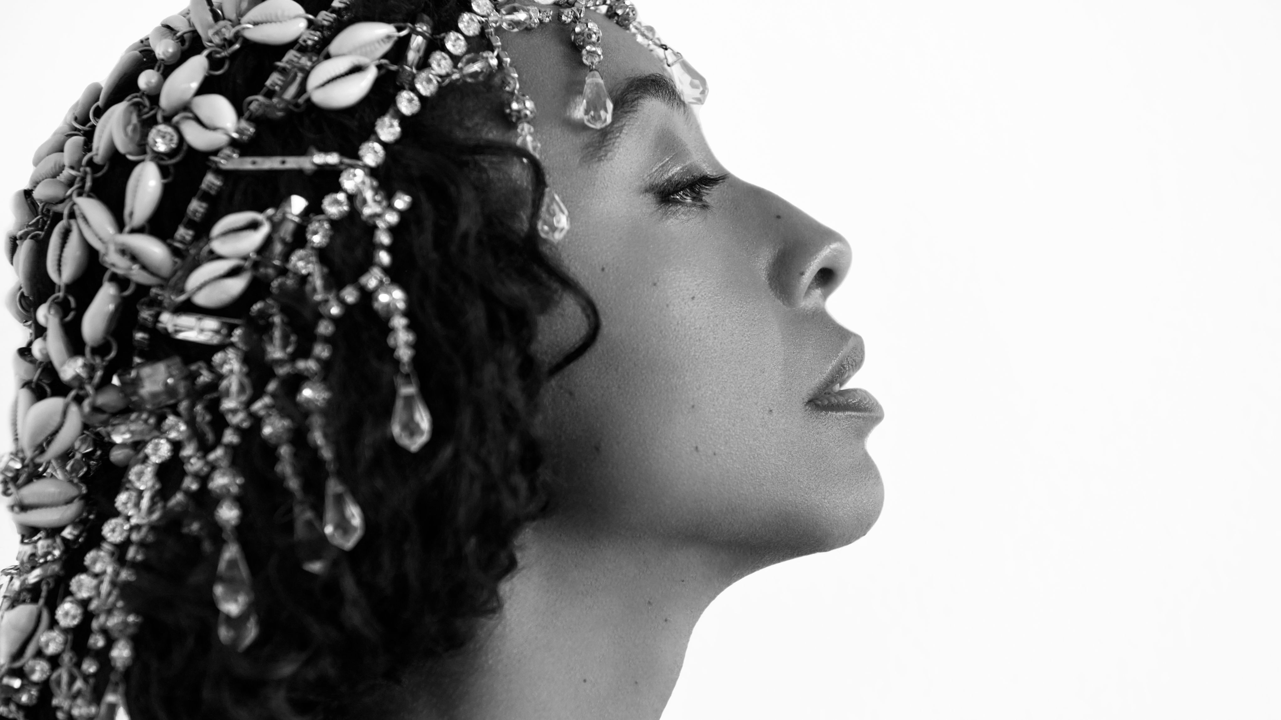 Corinne Bailey Rae's Fourth Studio Album Unveils Powerful Inspirations from Theaster Gates' Art Collection - Vimarsana News