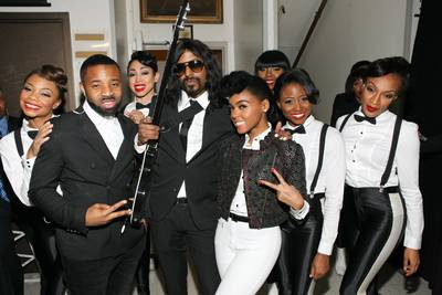 Electrifying - After paying homage to the Jackson 5 and Berry Gordy?s achievements, Janelle Monae, her band and dancers smiled for the camera looking beautiful and coordinated.&nbsp;(Photo: Bennett Raglin/BET/Getty Images for BET)