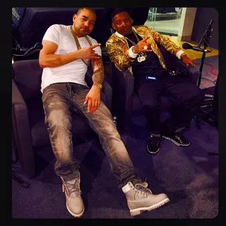Maino @mainohustlehard - &quot;My n---a&nbsp;@djenvy&nbsp;#nyc4ever&nbsp;#KOB&nbsp;available now. U need that&quot;Maino kicks it with DJ Envy while promoting his new mixtape K.O.B. (King of Brooklyn).(Photo: Maino via Instagram)