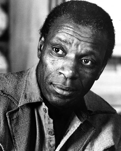 Moses Gunn - As Carl Dixon, Moses Gunn had the monumental task of trying to fill the shoes vacated by John Amos when he was cast as a love interest for Florida Evans (Rolle). Gunn only appeared during the 1977 season but enjoyed a strong career in television and film following his departure. He starred in&nbsp;Amen, The Women of Brewster Place and Homicide: Life on the Street on TV. The actor also appeared in the movies&nbsp;Ragtime&nbsp;and Leonard Part 6. He died from asthma on December 16, 1993.  (Photo: Silver Screen Collection/Getty Images)