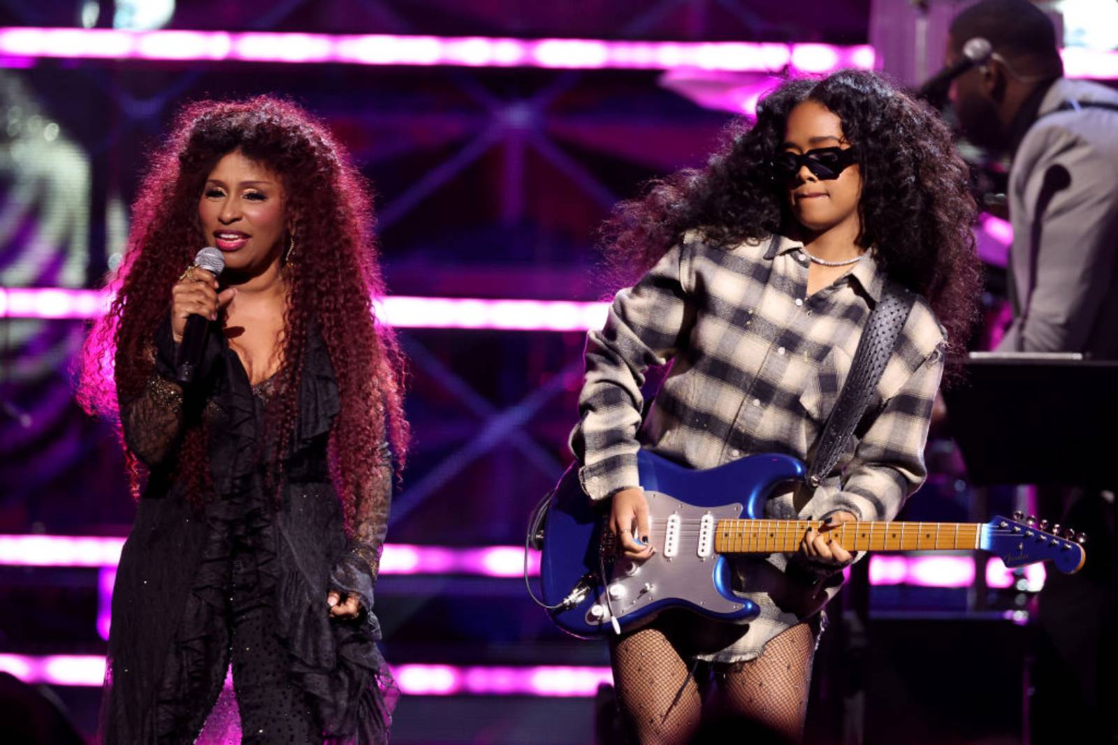 Chaka Khan and H.E.R. perform onstage during the 38th Annual Rock & Roll Hall Of Fame Induction Ceremony at Barclays Center on November 03, 2023 in New York City. (Photo by Kevin Kane/Getty Images for The Rock and Roll Hall of Fame )
