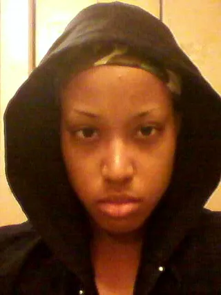 @KamilahLindsey - Follower @KamilaLindsey is serious about how she wears her hooide to tribute Trayvon. (Photo: Twitter via KamilahLindsey)