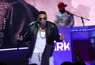 Get It - Nelly gets into his performance while during 106. (Photo: Bennett Raglin/BET/Getty Images for BET)