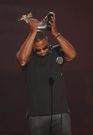 The Man of the Hour - Doug E. Fresh was the recipient of this year's I Am Hip Hop Award. It was a shining moment for the beatbox artist and also an emotional one. He thanked his mother, father, Slick Rick and the original Get Fresh Crew.&nbsp;  (Photo: Brad Barket/BET/Getty Images for BET)