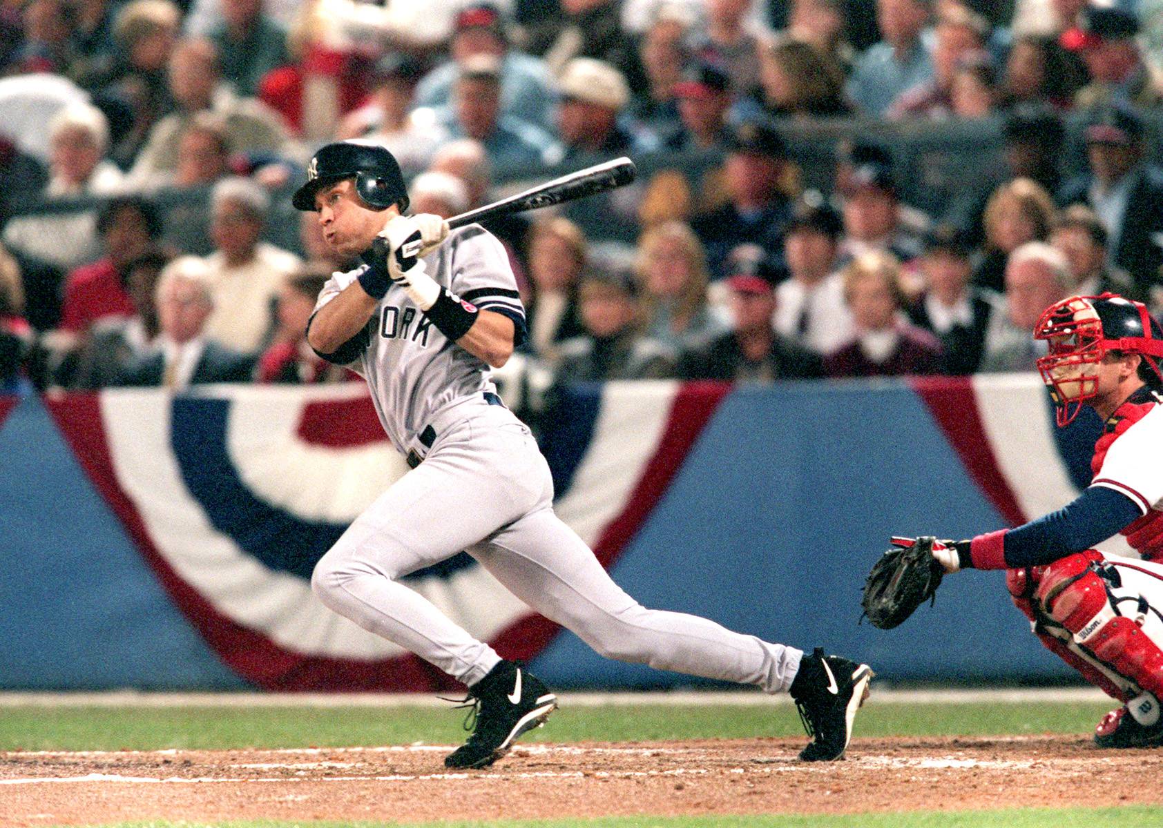 Derek Jeter's RBI single gives Yankees lead in Game 6 of the 1996 World  Series 