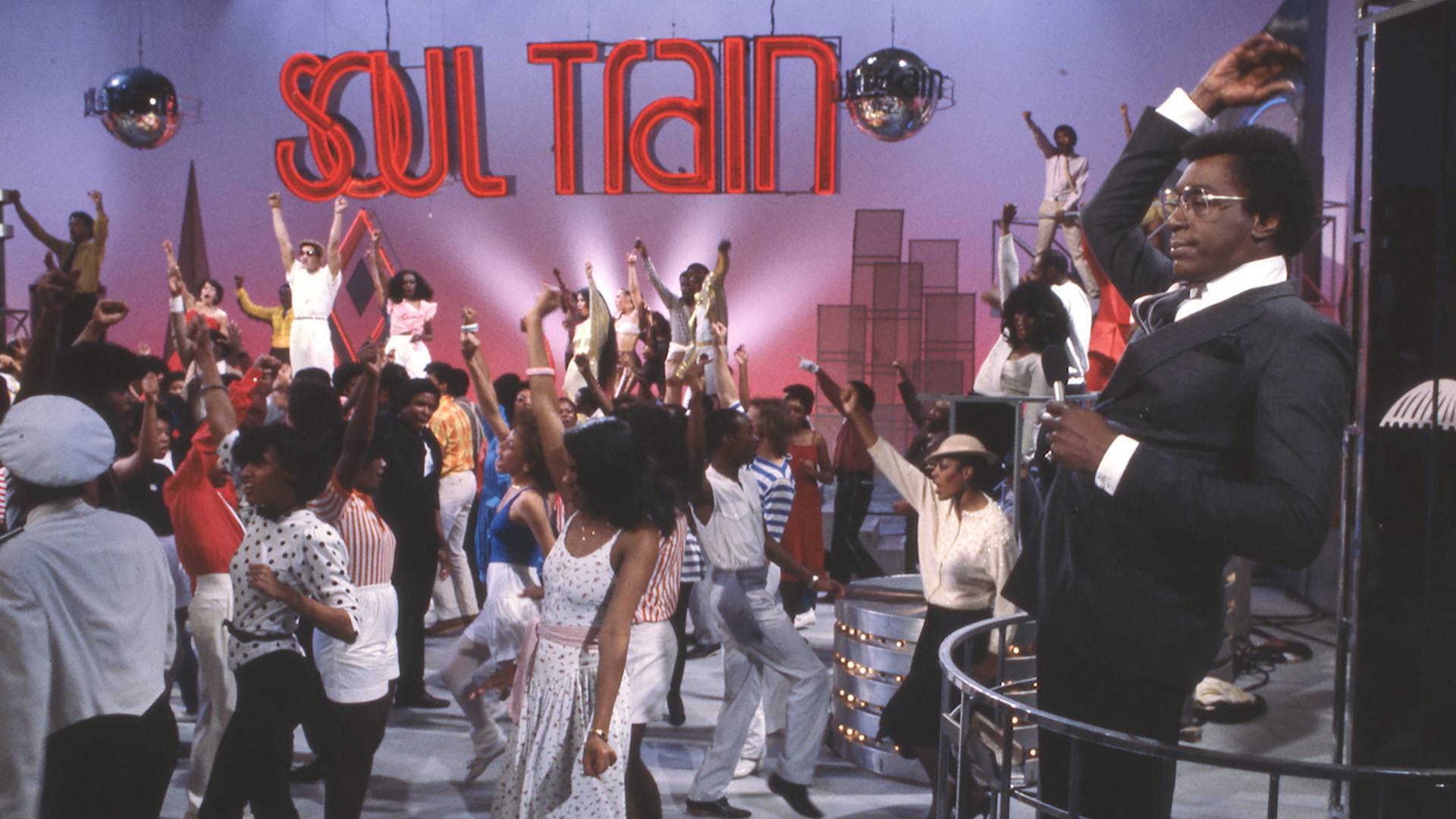 Soul train киров. Дон Корнелиус. Соул трейн. Slow Train Soul. Train Dance.