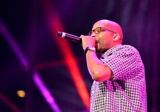 NO REGULATION&nbsp; - A West Coast concert isn’t complete without Warren G. The &quot;Regulate&quot; MC took us back with his set.&nbsp;(Photo: Earl Gibson/BET/Getty Images for BET)