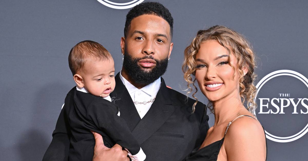 Odell Beckham Jr.'s Son Zydn Cheers on Dad at Toddler's First NFL Game