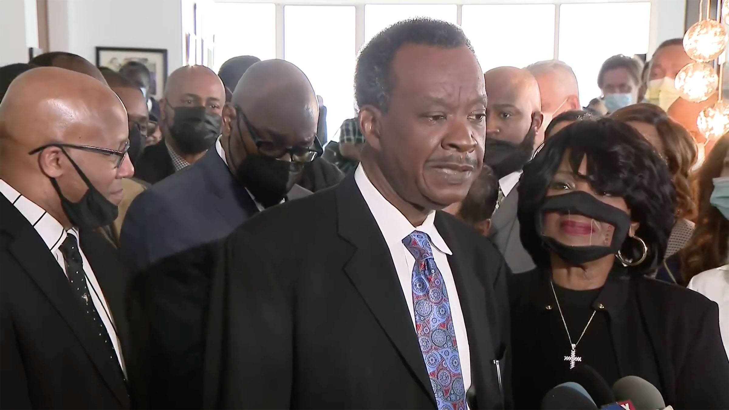 Willie Wilson Endorses Lori Lightfoot for Chicago Mayor, Chicago News