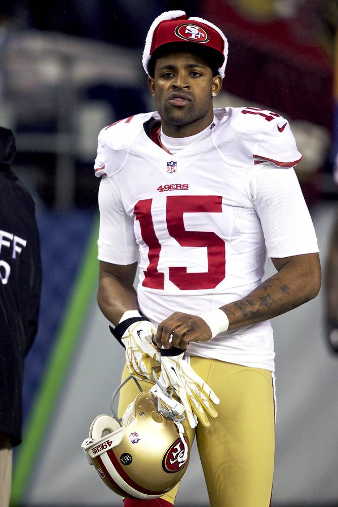 Ronnie Lott of the San Francisco 49ers defends Mark Jackson of the News  Photo - Getty Images