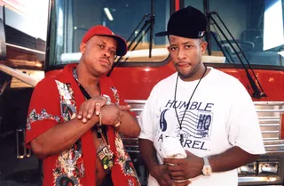 The Tonight Show (1992) - DJ Premier got a rare opportunity to teach before a Gang Starr performance on The Tonight Show with Jay Leno. The show’s host joined Premo on stage for an impromptu demonstration (and explanation) of hip hop DJing. “This is like talking drums, so to speak,” Premier explained to Leno. “What I’m doing is taking a record that’s already made… I can make it into rhythmic pattern along with another record.” &nbsp; (Photo: Raymond Boyd/Michael Ochs Archives/Getty Images)