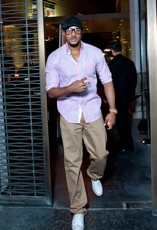 Heeey Malik! - Hosea Chanchez says peace to the papparazzi on his way into Tristan Wilds bday celebration at Stone Rose Lounge in Beverly Hills.(Photo by AdrianSidney/PictureGroup)