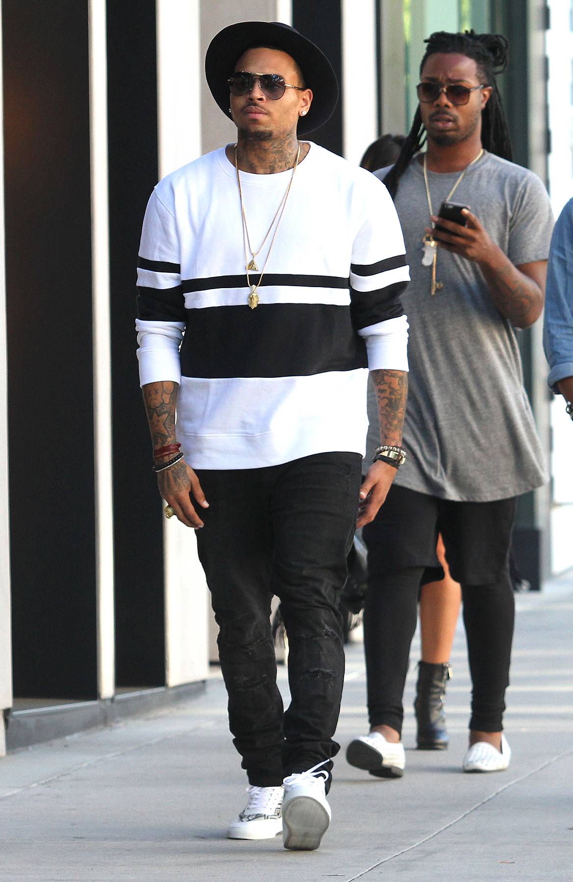Style-phile - Chris Brown stops - Image 20 from Out and About: Alicia ...