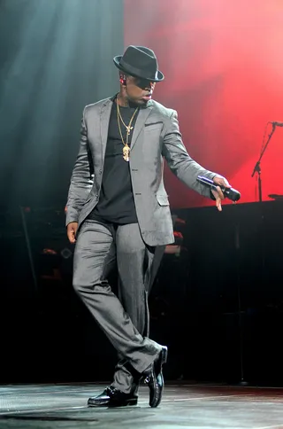 Champagne Life - Ne-Yo showed his power last night as he had the ladies in a trance while he went through his soulful catalog.&nbsp;(Photo: Bryan Bedder/Getty Images for Power 105.1)