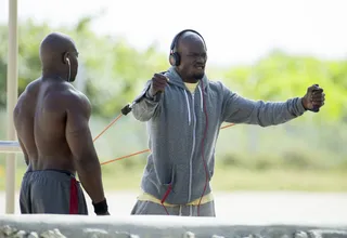 Work It Out - Chad Ochocinco works out in Miami with celebrity trainer George Hit Richards. (Photo: Splash News)