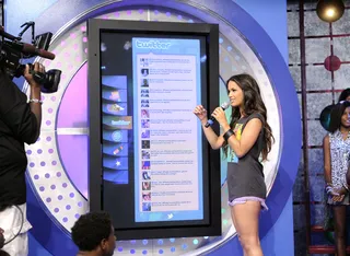 Whoa There - Rocsi Diaz checks audience response to the Twitter topic #IREallyCan'tStandWhen at 106 &amp; Park, July 27, 2012. (Photo: John Ricard / BET)