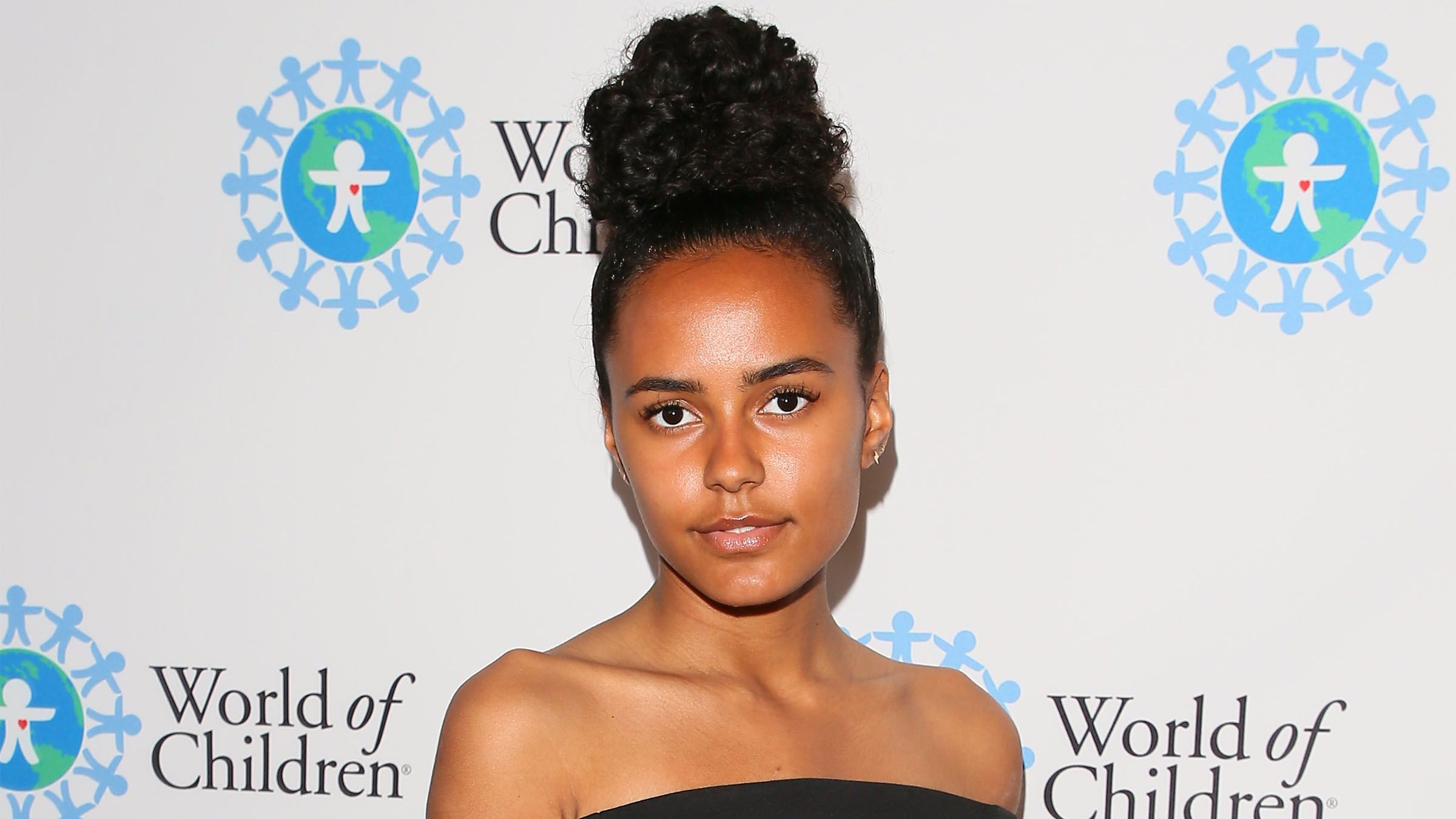 Damon Dash's Daughter Ava Stars in BCBGMAXAZRIA Holiday Collection - Vimarsana News