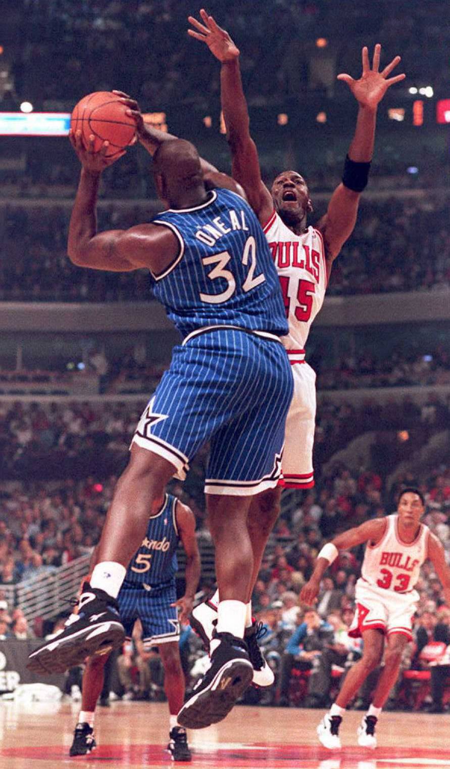 The 20th Anniversary of - Image 1 from Michael Jordan's Most Significant  Comeback Moments Wearing No. 45