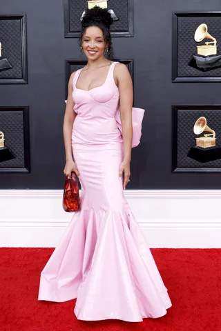 040322-style-grammys-tinashe.jpg