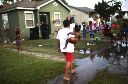 Remembering Hurricane Katrina a Decade Later > U.S. Department of Defense >  Defense Department News
