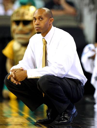 Norfolk State Basketball Coach Anthony Evans Heads to Florida International - Norfolk State men's basketball coach Anthony Evans has resigned from his position to coach at Florida International University. Evans, who coached the NSU Spartans for six years and reached a 99-94 overall record, helped the team go unbeaten during the past season and get into the NCAA tournament. (Photo: Doug Pensinger/Getty Images)