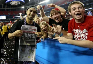 The Fans Go Wild - Cardinals' Siva celebrated the win with fans at the Georgia Dome. (Photo: Streeter Lecka/Getty Images)